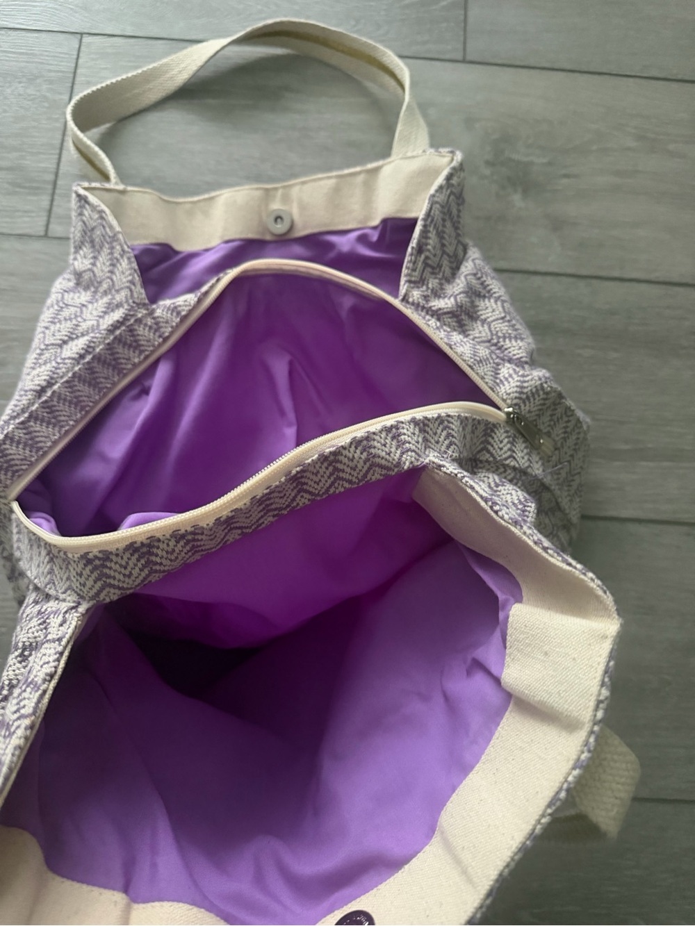 Handwoven Purple Patterned Tote Bag with Embroidered Eye Motif - Picture 6 of 6